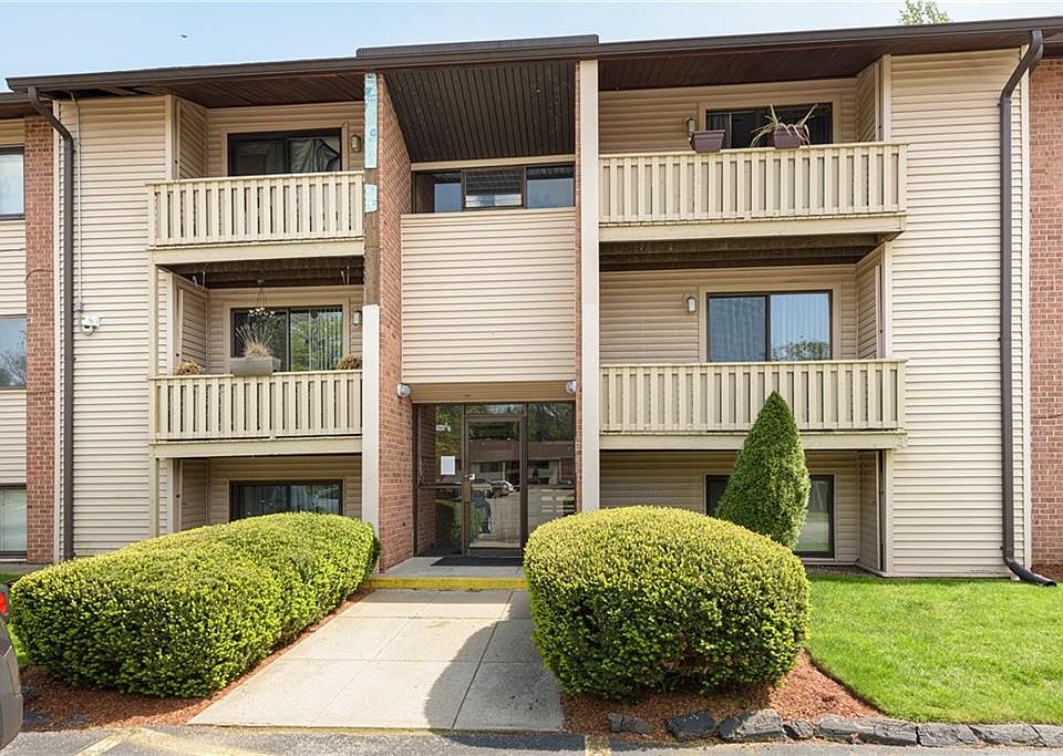 1145 1/2 Hartford Ave APT 3B, Johnston, RI 02919 Zillow