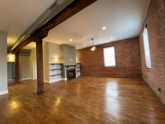 1200 Commerce St — Photo 12