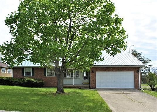 1st image of 70 Cliffview Dr
