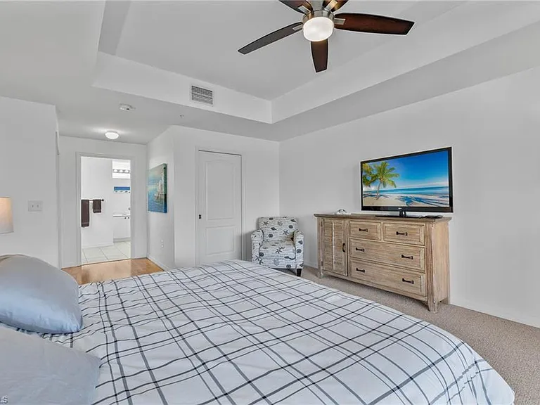 14817 Laguna Dr #203 — Photo 14