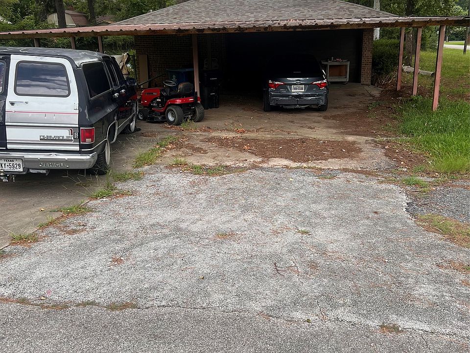 1st image of 1114 Cortez St