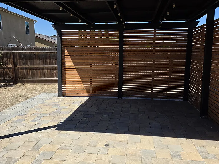 1474 Mission Dr — Photo 22