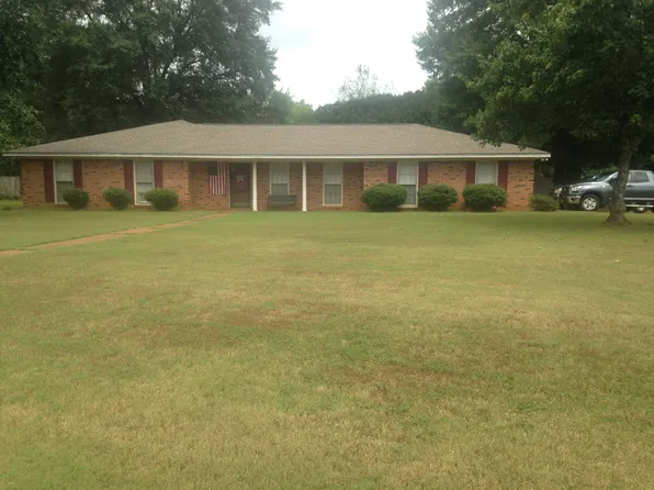 123 Briarcliff Dr, Florence, AL 35633