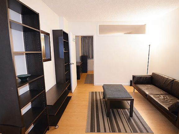3rd image of 130 Water St APT 8