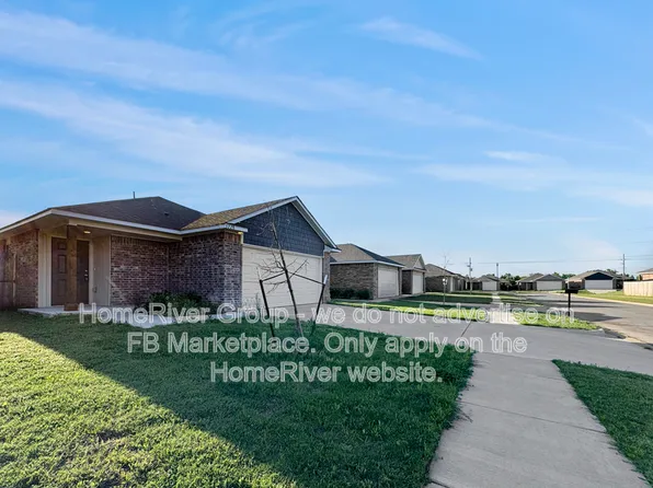 3228 Hickory Stick Dr, Chickasha, OK 73018