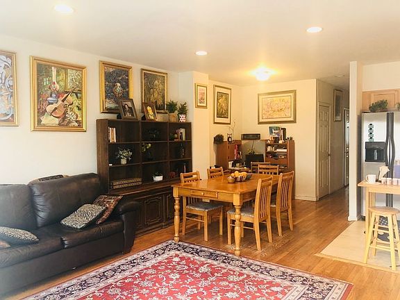 2nd image of 198 Bay 29 St #2C