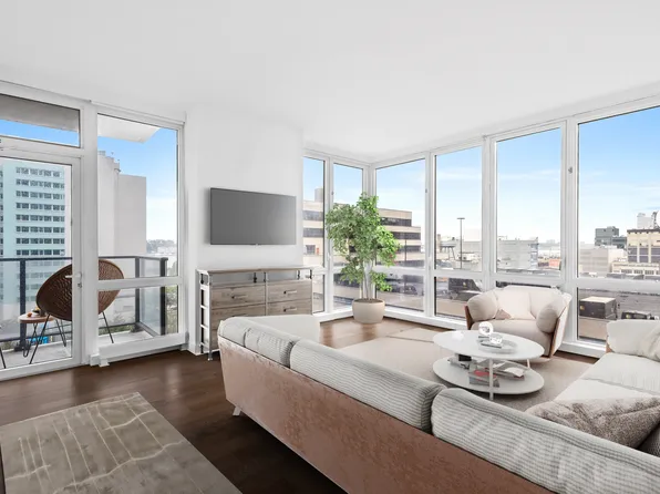 605 West 42nd Street image 1 of 26