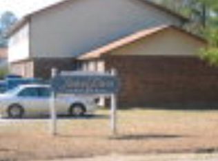 1090 N Guignard Dr APT 15, Sumter, SC 29150