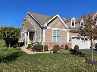 16 Dutch Ct, Wappingers Falls, NY 12590