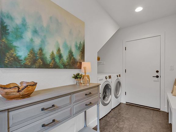 First floor mud room and laundry