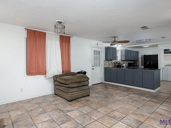 5th image of 7667 Denham Dr