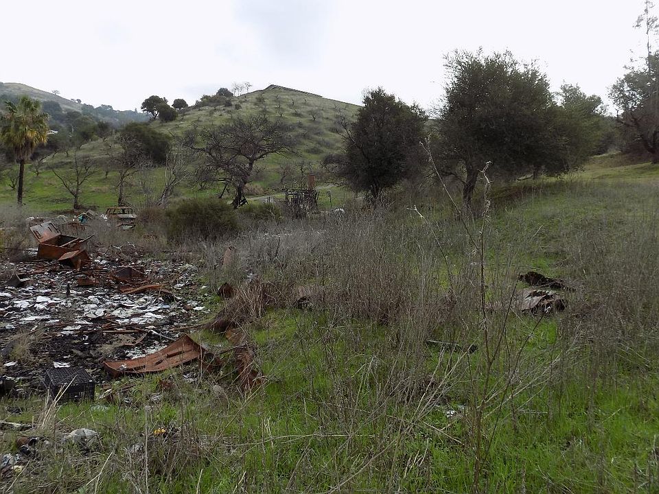 2nd image of 13600 Clayton Rd