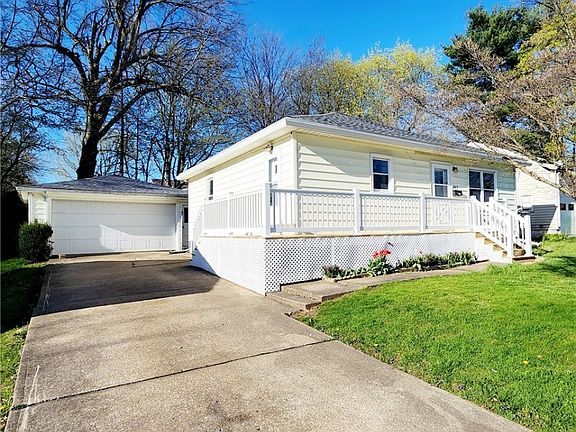 2nd image of 842 Stibbs St