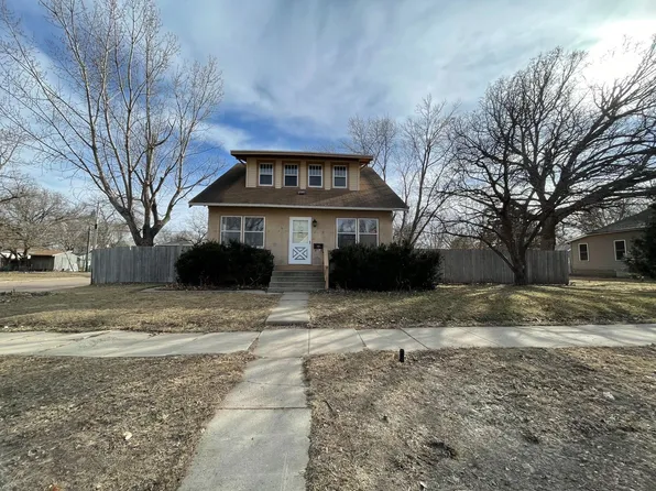 801 W 5th Ave, Mitchell, SD 57301