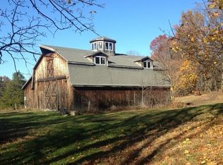 124 Smithtown Rd, Fishkill, NY 12524