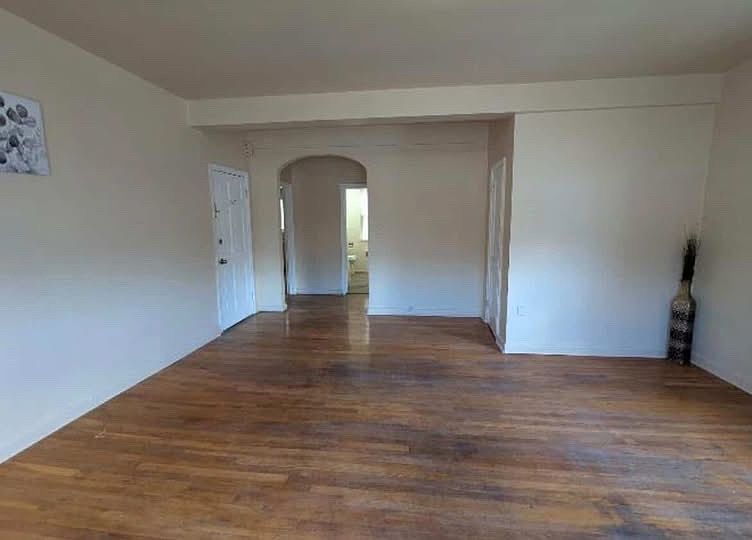 1st image of 4901 York Rd APT A1