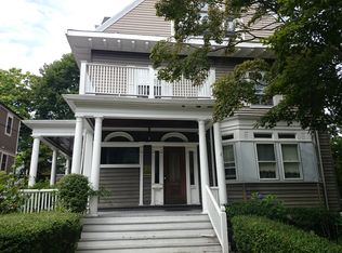 140 Thorndike St, Brookline, MA 02446