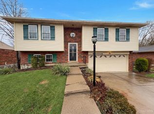 10366 Pippin Ln, Cincinnati, OH 45231