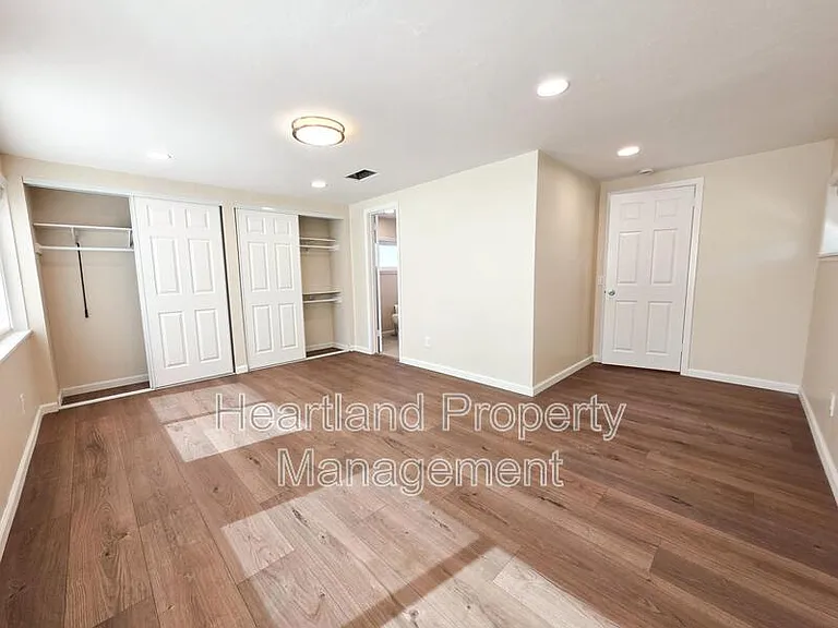 640 Claydelle Ave — Photo 12