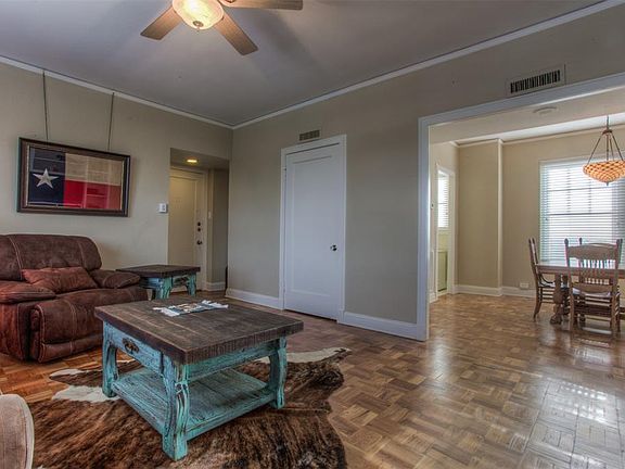 3rd image of 2306 Park Place Ave APT 4C