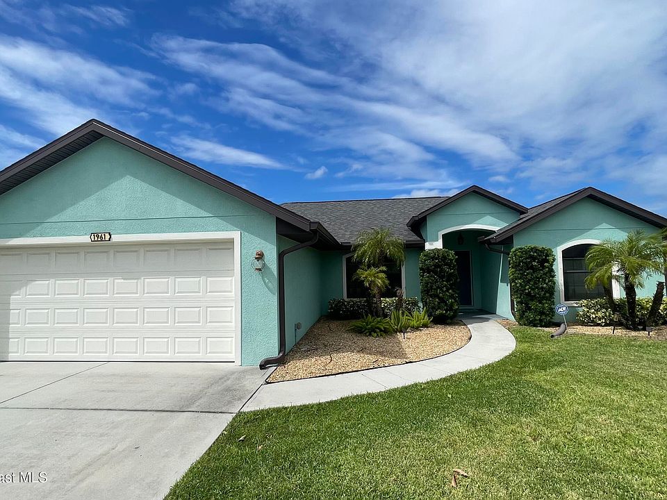 1st image of 1961 Gloria Cir NE