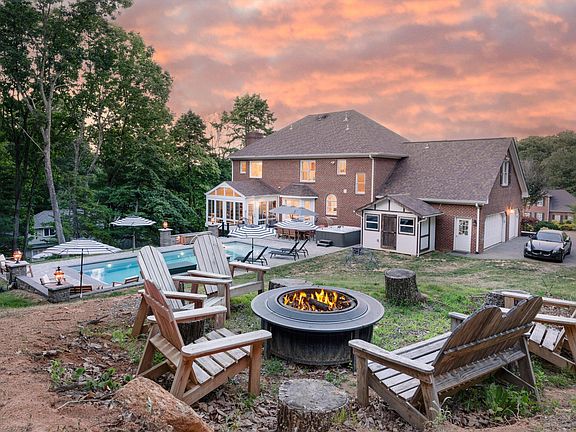 5th image of 6904 Hidden Forest Ct