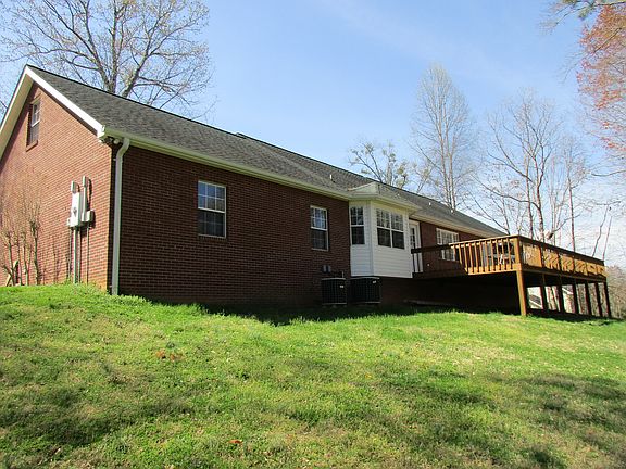 4th image of 108 Victor Dr