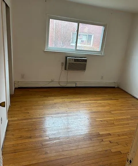 639 S Wellwood Ave #B6 — Photo 12