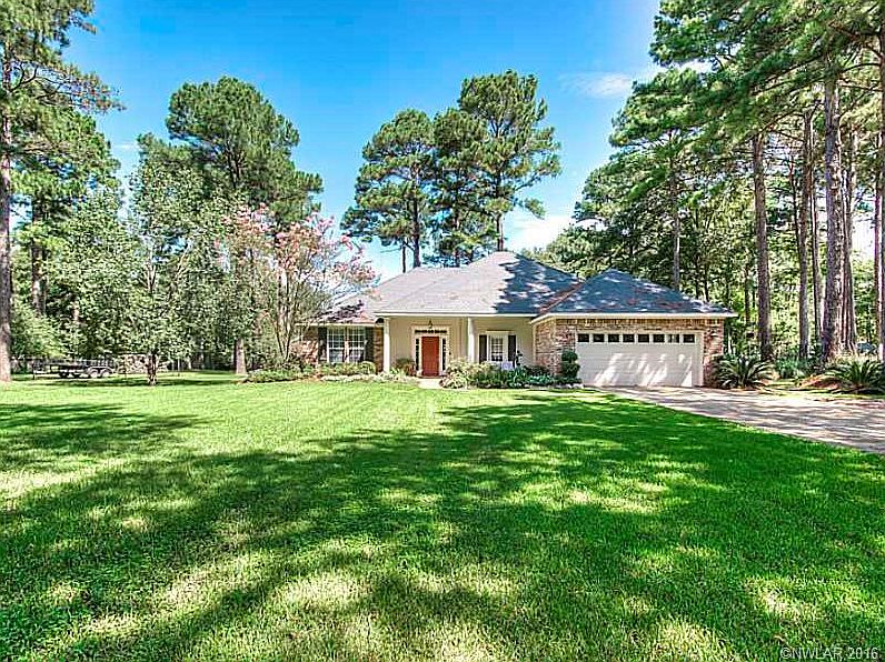 1st image of 2094 Woodlake Dr