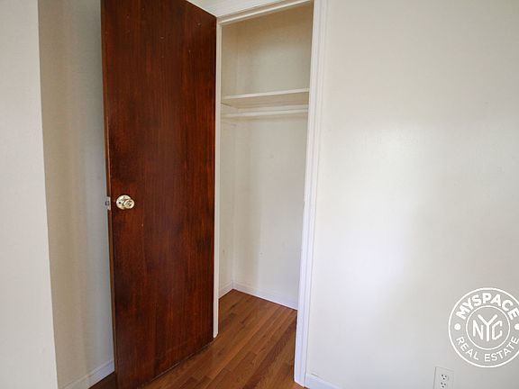 2nd image of 168 Hart Street # Top Floor