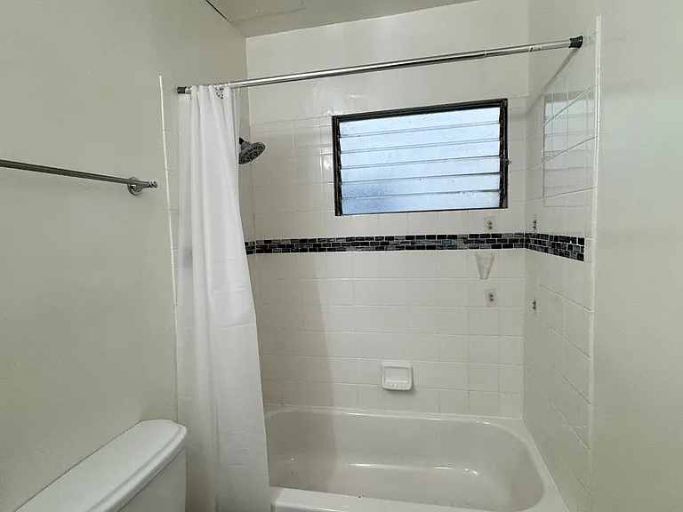 7530 Fountain Ave #3 — Photo 12