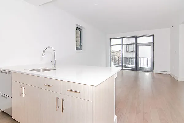 Rented by New York Residence | media 20