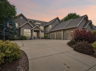 9913 Shadow Ridge Trl, Middleton, WI 53562