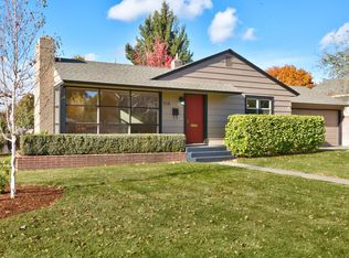 218 S 25th Ave, Yakima, WA 98902