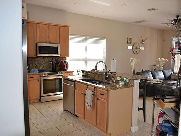 3rd image of 835 Bridgeford Crossing Blvd