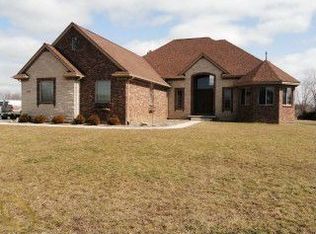 4981 Deer Field Mdws, Almont, MI 48003