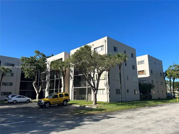 8520 SW 133rd Ave Rd APT 104, Miami, FL 33183