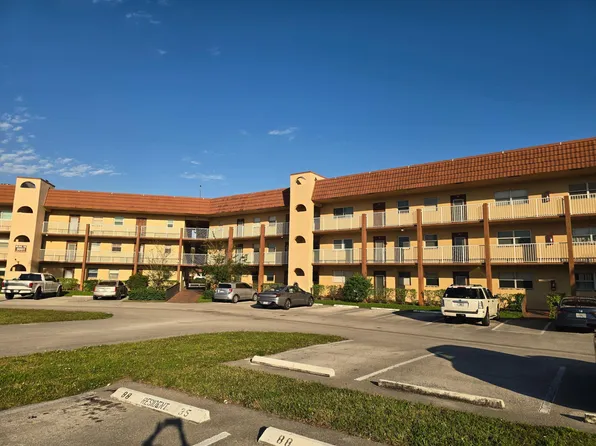 9001 Sunrise Lakes Boulevard #110, Sunrise, FL 33322