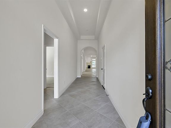4th image of 150 N Greatwood Glen Pl