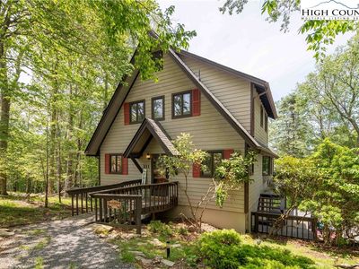111 Pinnacle Ridge Road, Banner Elk, NC, 28604