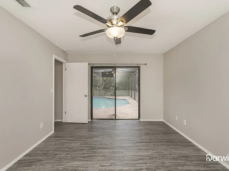 7392 Flyway Dr — Photo 11