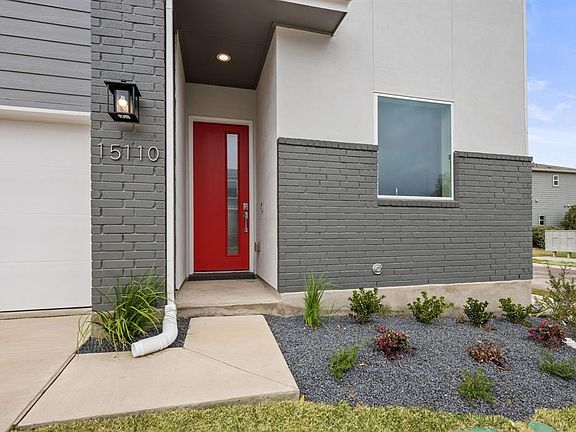 2nd image of 15110 Casbah Dr