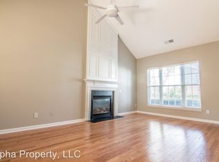 402 Westcot Ct, Greer, SC 29650