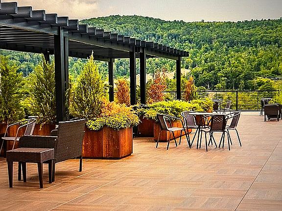 2nd image of 69 Etna Rd #318