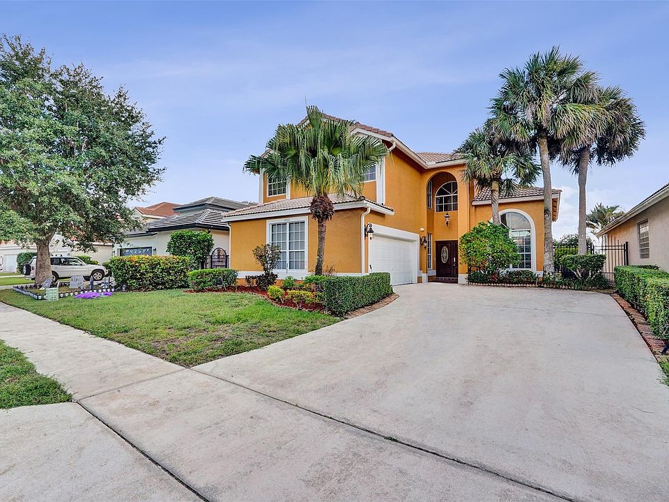 1st image of 10902 Tamoron Ln