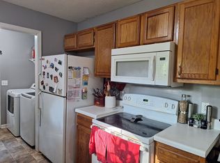 1017 Golden Pond Rd, Chapmansboro, TN 37035