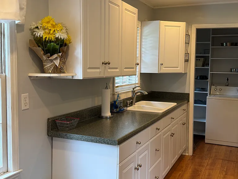 8712 Green Level Church Rd — Photo 12