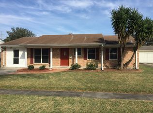 7105 Blanke St, Metairie, LA 70003