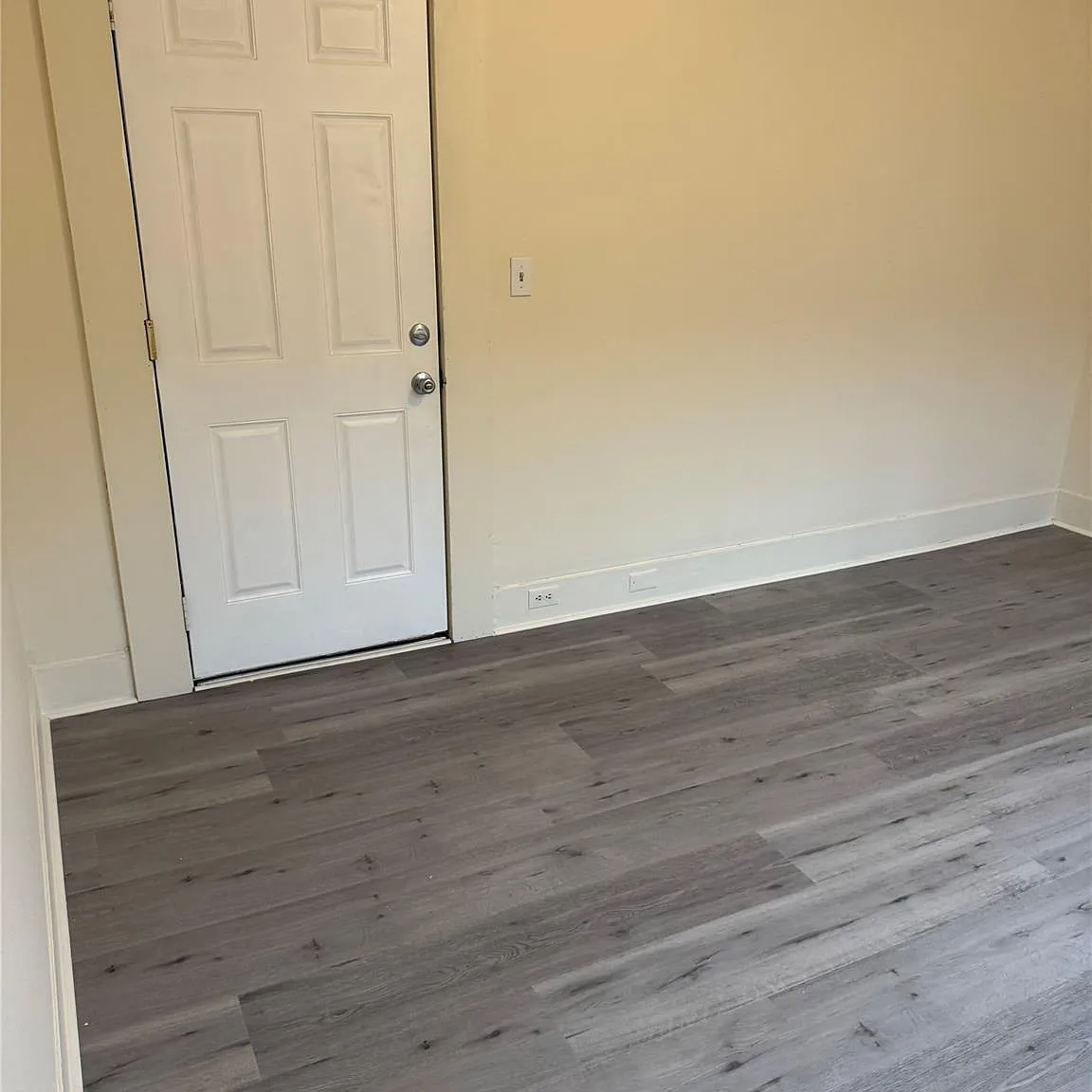 1 bed, 1.5 bath, 750 sqft, $1,900 — Photo 4
