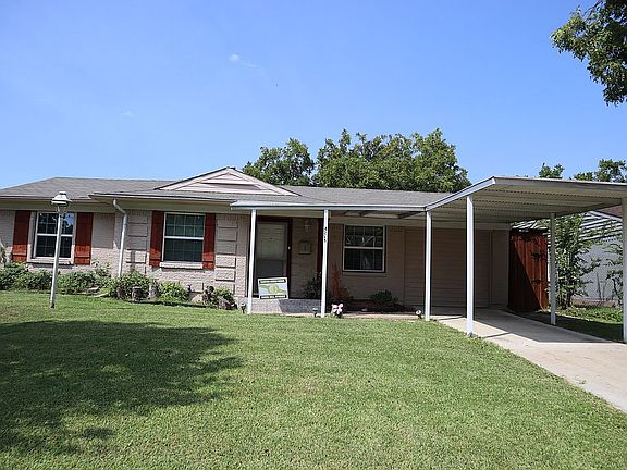 3rd image of 4215 Sherwood Dr